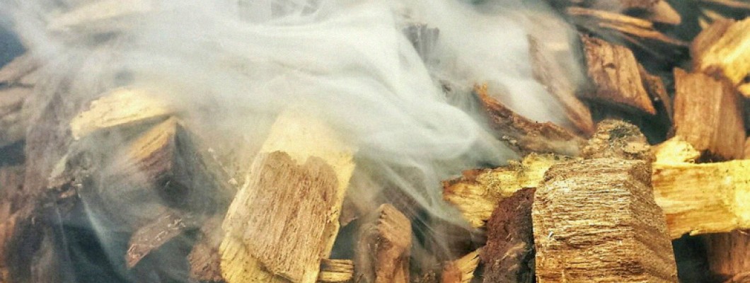 Условия выбора типа древесины для получения дыма